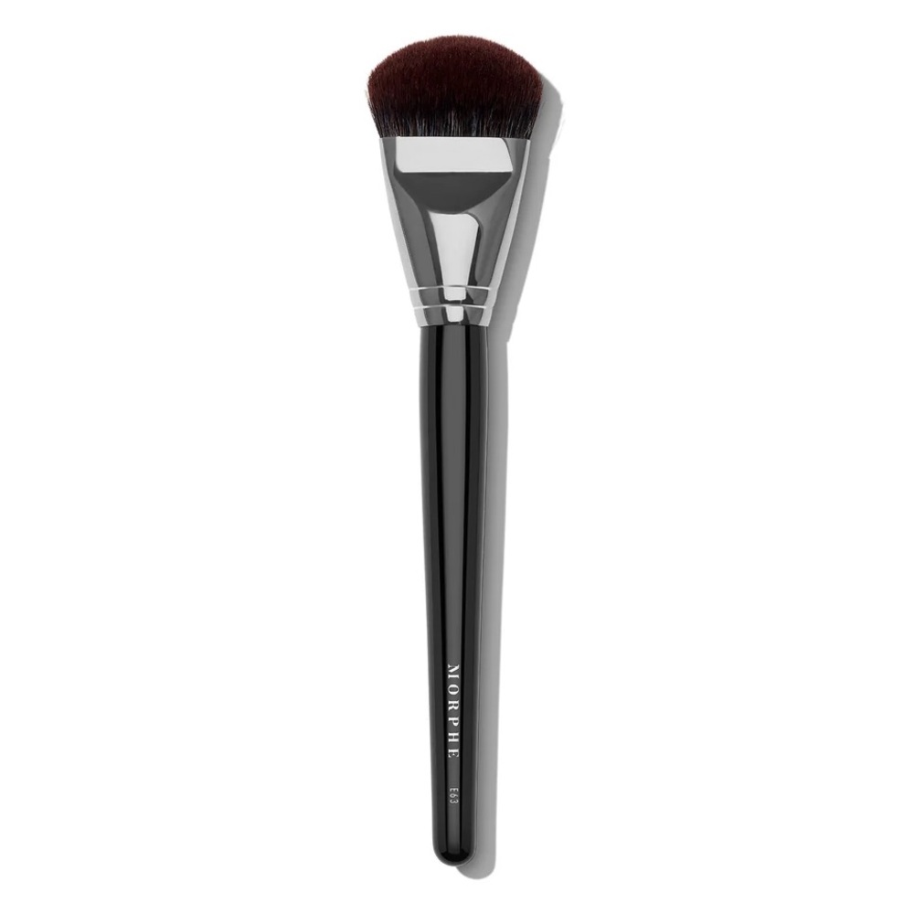 Morphe E63 Wide Angle Foundation Brush